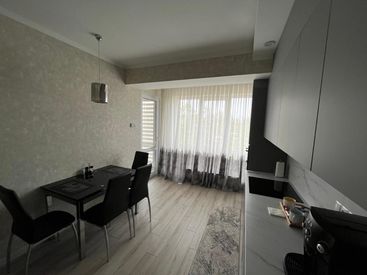 Dendrarium Park Apartment Kişinev Dış mekan fotoğraf