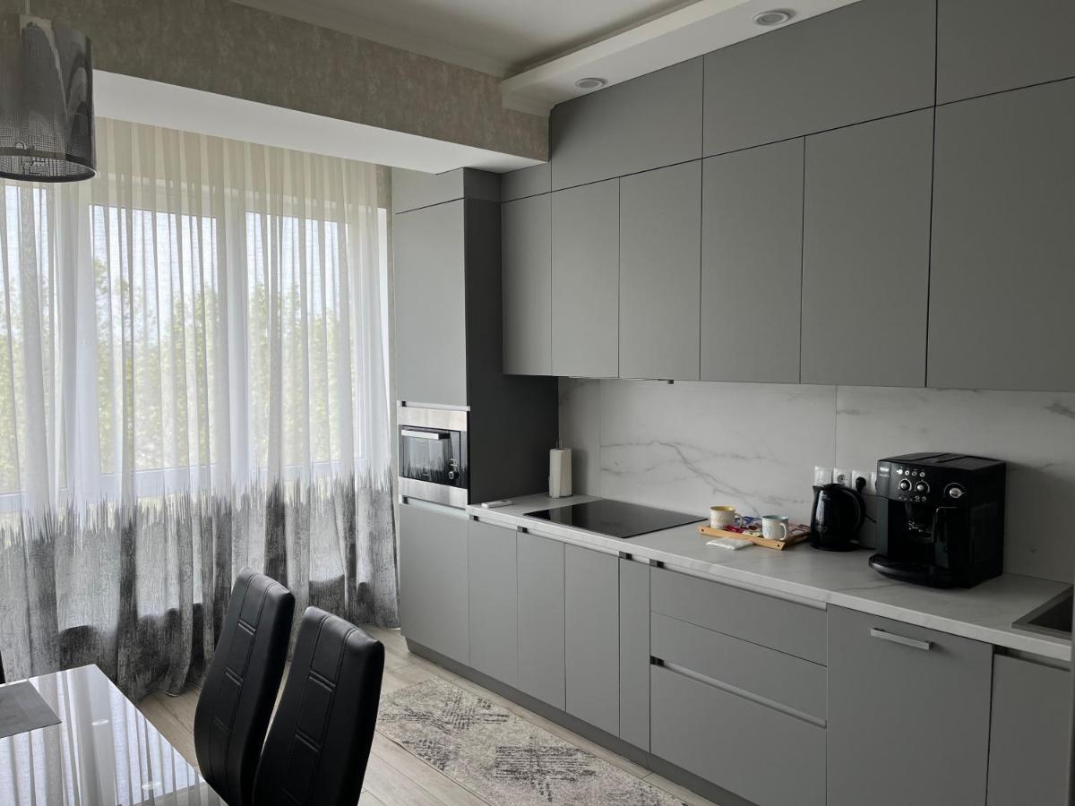 Dendrarium Park Apartment Kişinev Dış mekan fotoğraf